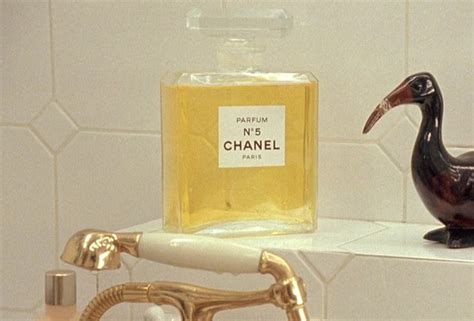 les visiteurs chanel n 5|les visiteurs 3 wikipedia.